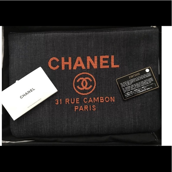 🚫Sold🚫 Chanel Deuville Large Denim O Case - Picture 5 of 5